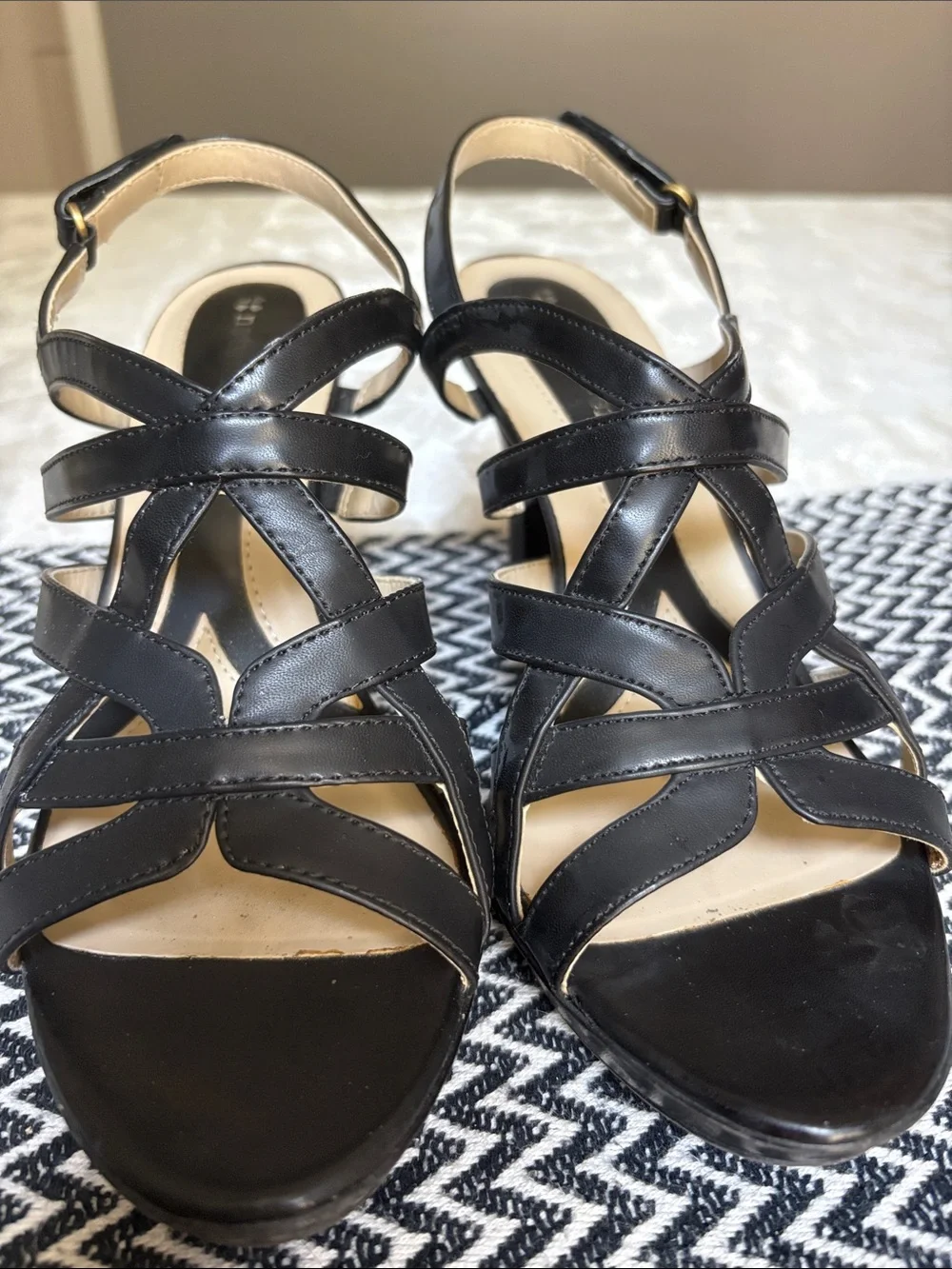 Naturalizer Delma Black Strappy Slingback Heel Sandal 10M